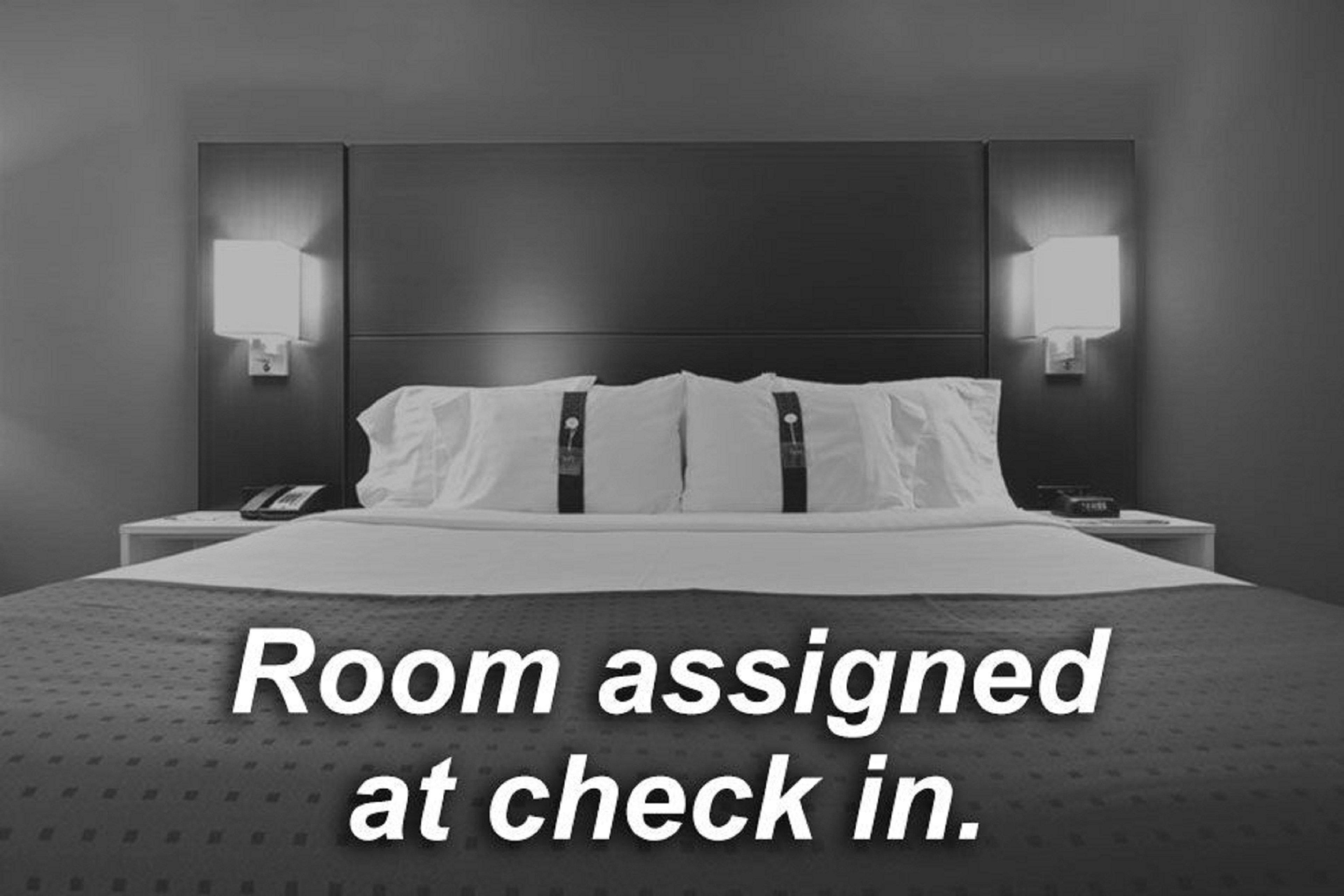 Holiday Inn Express Munising-Lakeview, An Ihg Hotel Εξωτερικό φωτογραφία