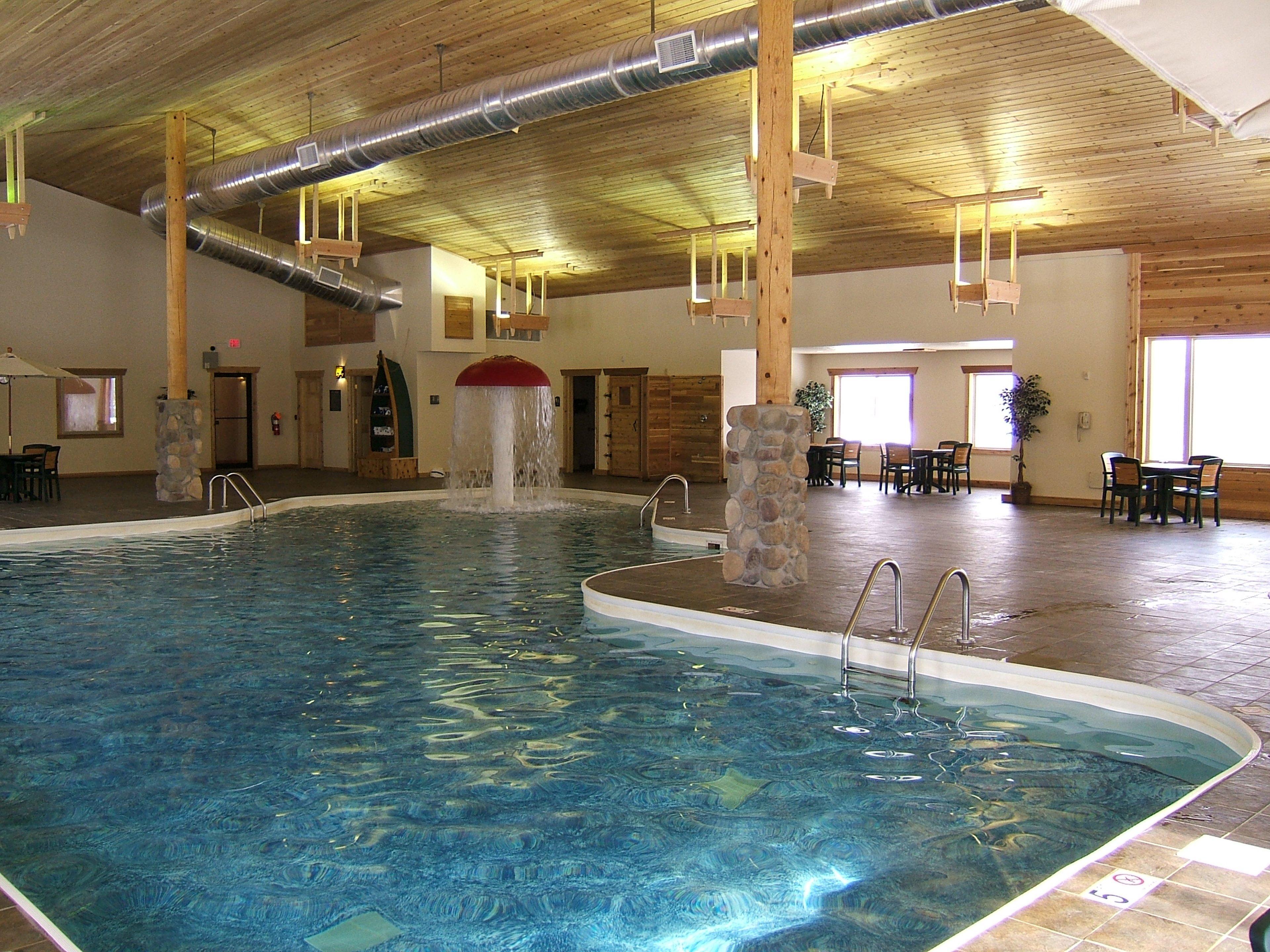 Holiday Inn Express Munising-Lakeview, An Ihg Hotel Ανέσεις φωτογραφία