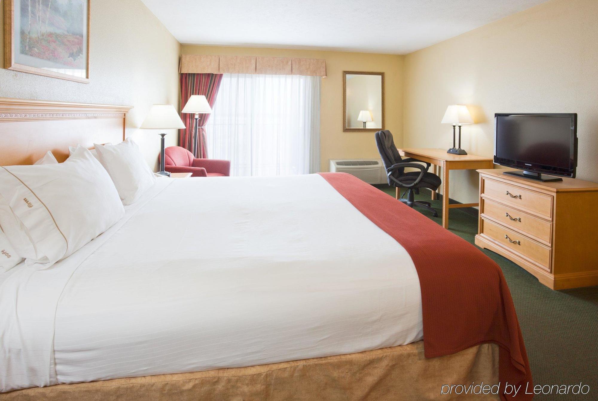 Holiday Inn Express Munising-Lakeview, An Ihg Hotel Δωμάτιο φωτογραφία